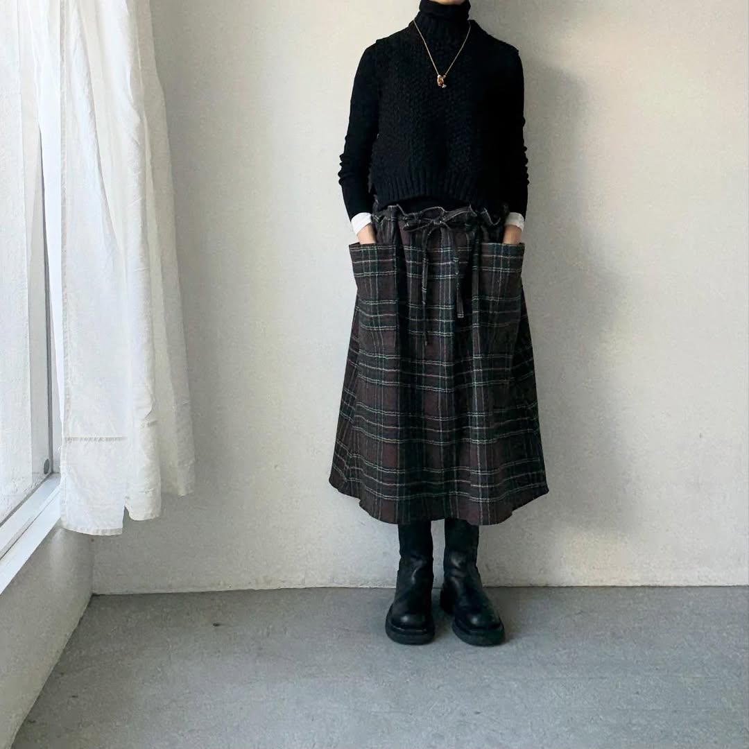 R&D.M.Co ウールタータンチェックストリングスカート