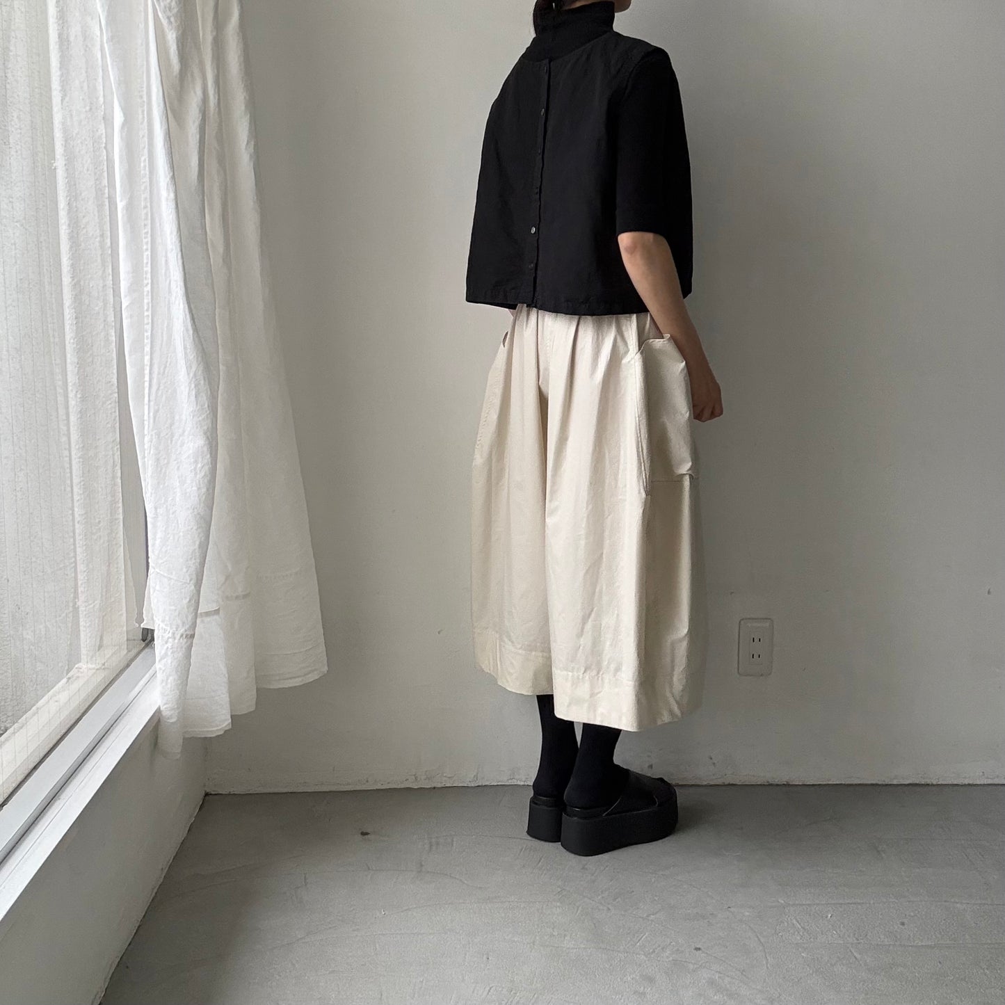 TENNE HANDCRAFTED MODERN ビッグポケットキュロット　ベージュ