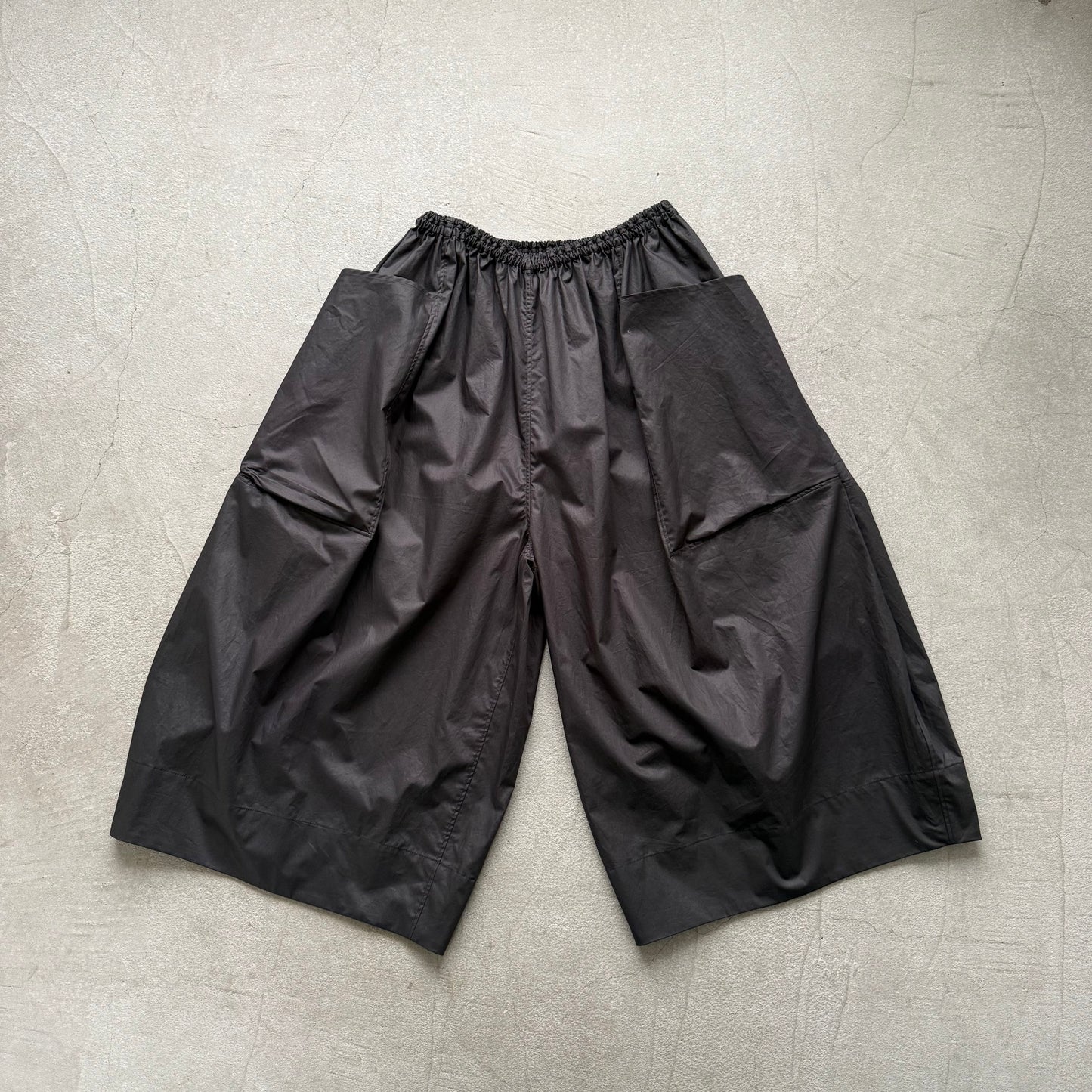 TENNE HANDCRAFTED MODERN ビッグポケットキュロット　ブラック