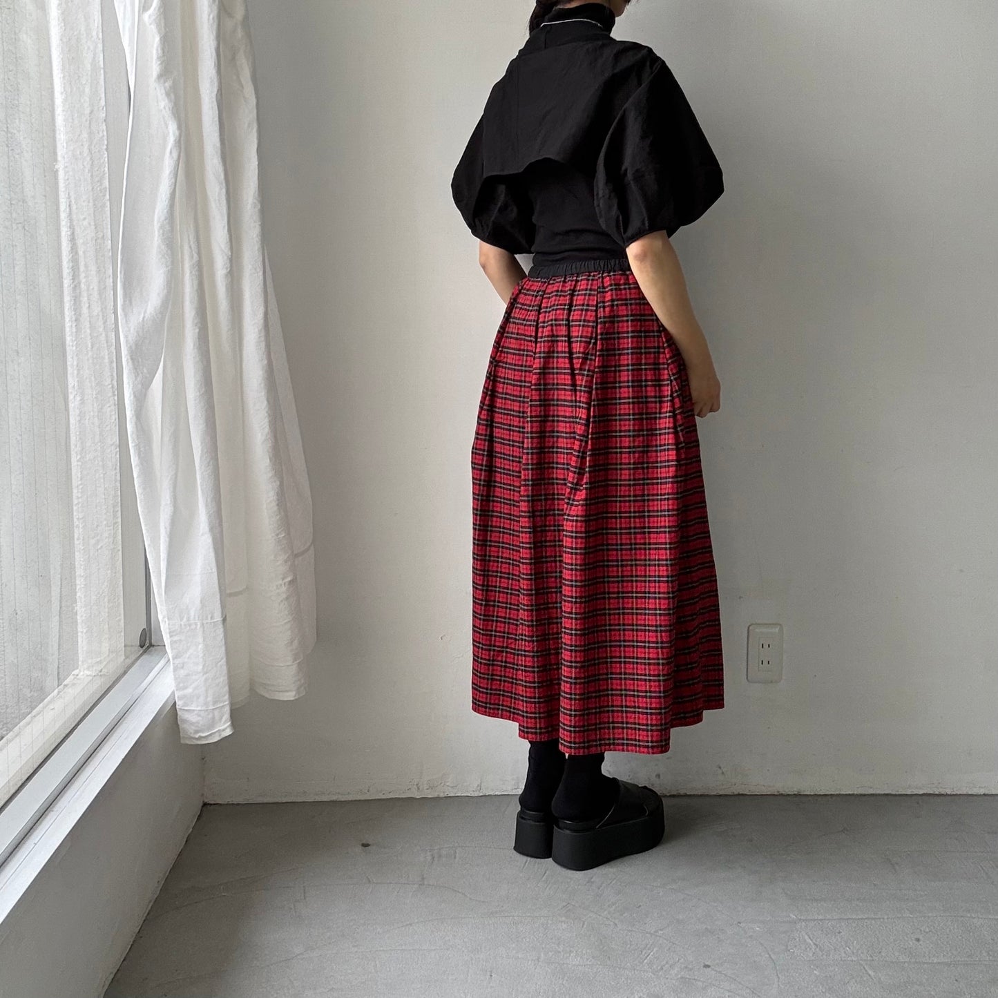 R&D.M.Co  コットンリネンシルクワッシャープルオーバーボレロ　ブラック