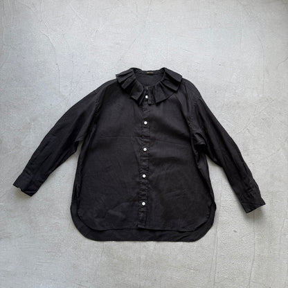 R&D.M.Co  リネンガーメントダイラッフルカラーブラウス