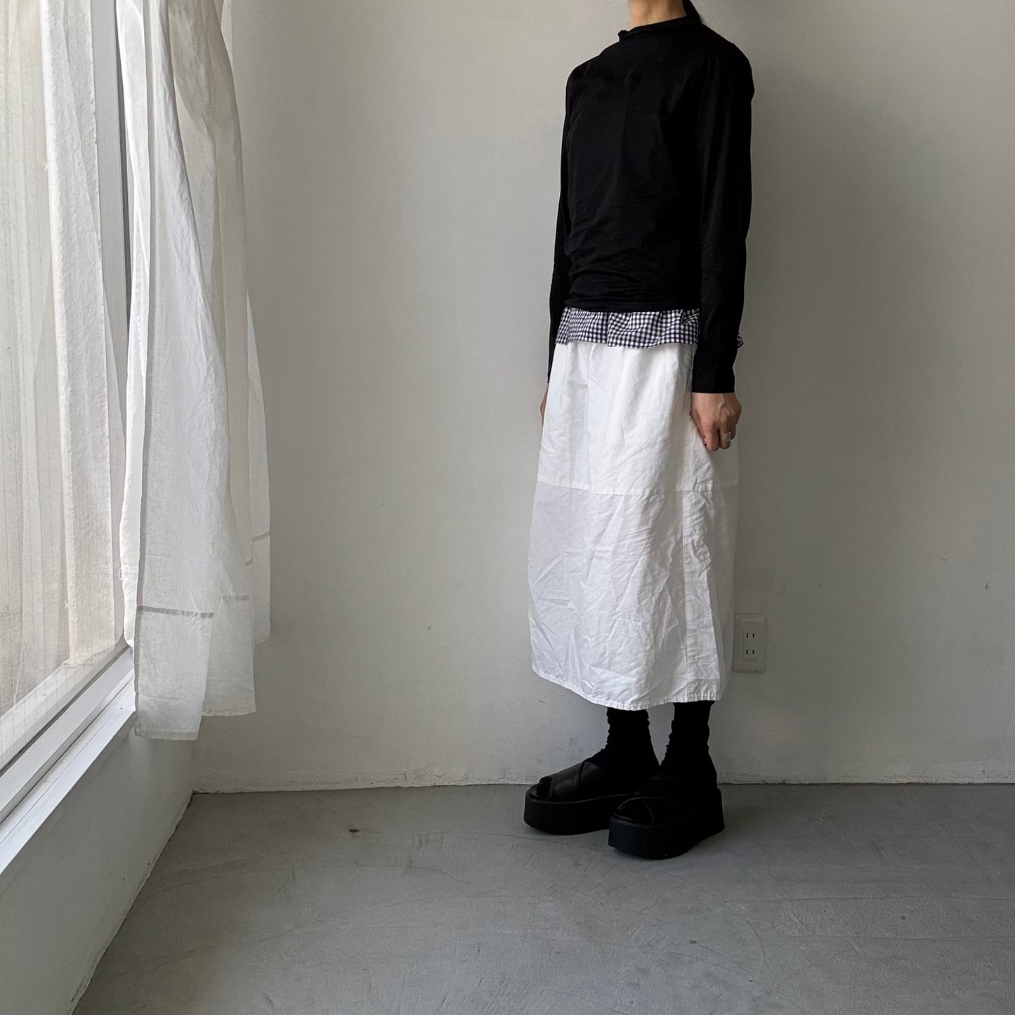 R&D.M.Co  ボトルネックTシャツ　ブラック