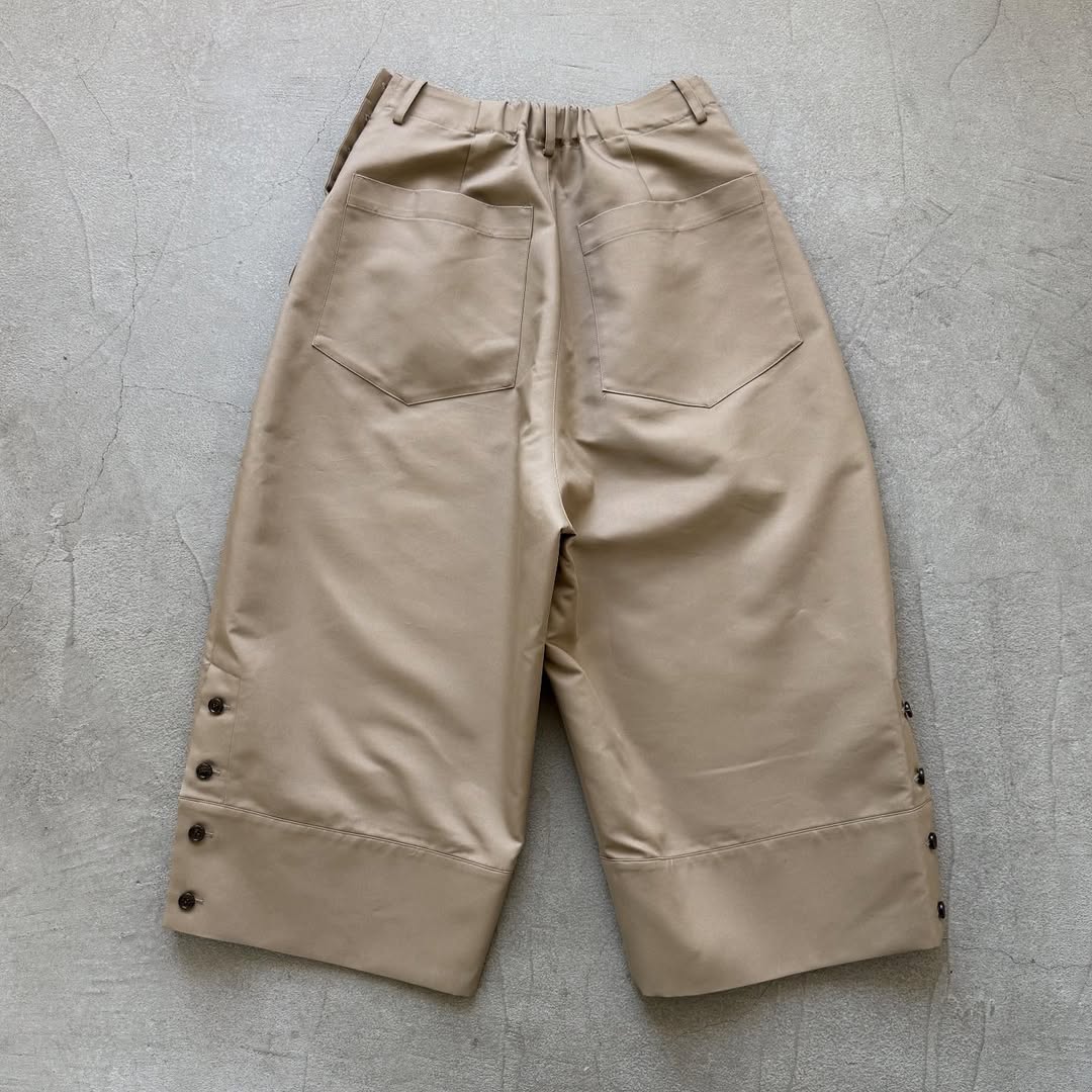 TENNE HANDCRAFTED MODERN オーバーオールパンツ　カーキ
