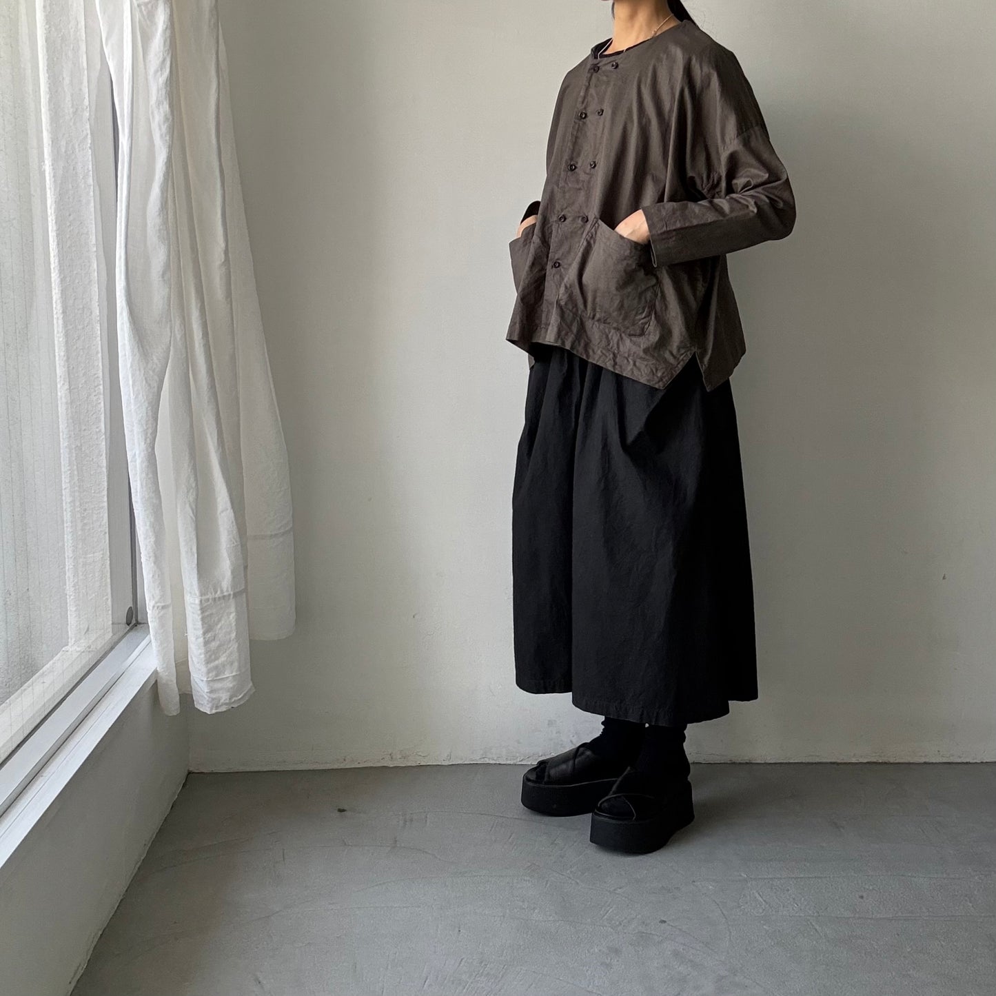 jujudhau コットンダブルボタンシャツ
