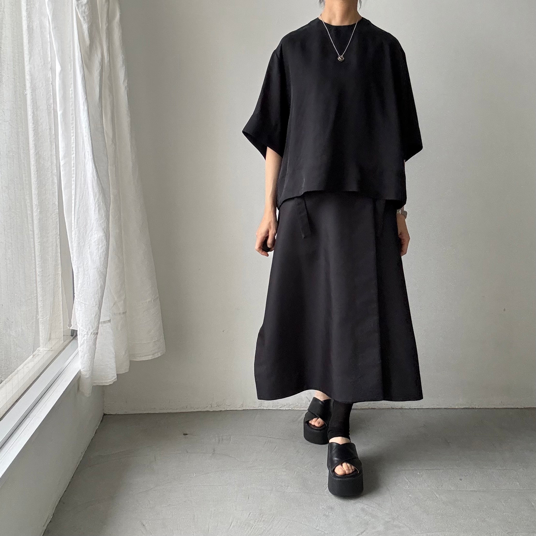 TENNE HANDCRAFTED MODERN – blanc