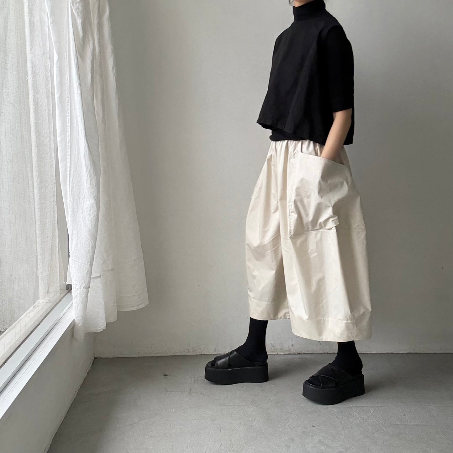 TENNE HANDCRAFTED MODERN ビッグポケットキュロット　ベージュ