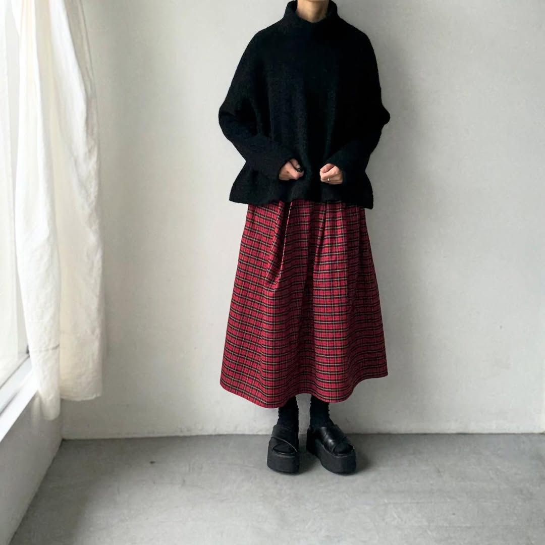 dui jujudhau  ハイネックプルオーバー