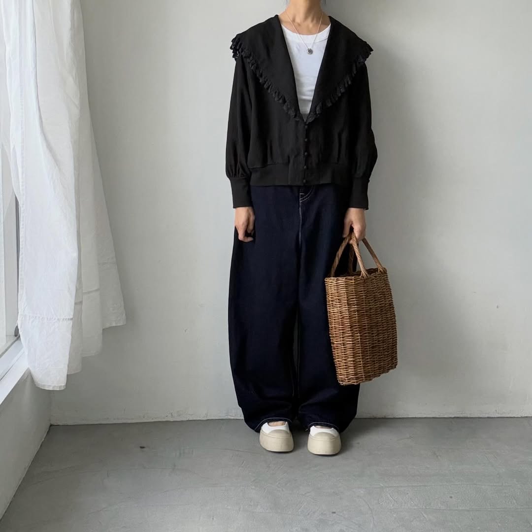 MAGALI コルトレイクリネンレース襟カーディガン　ブラック