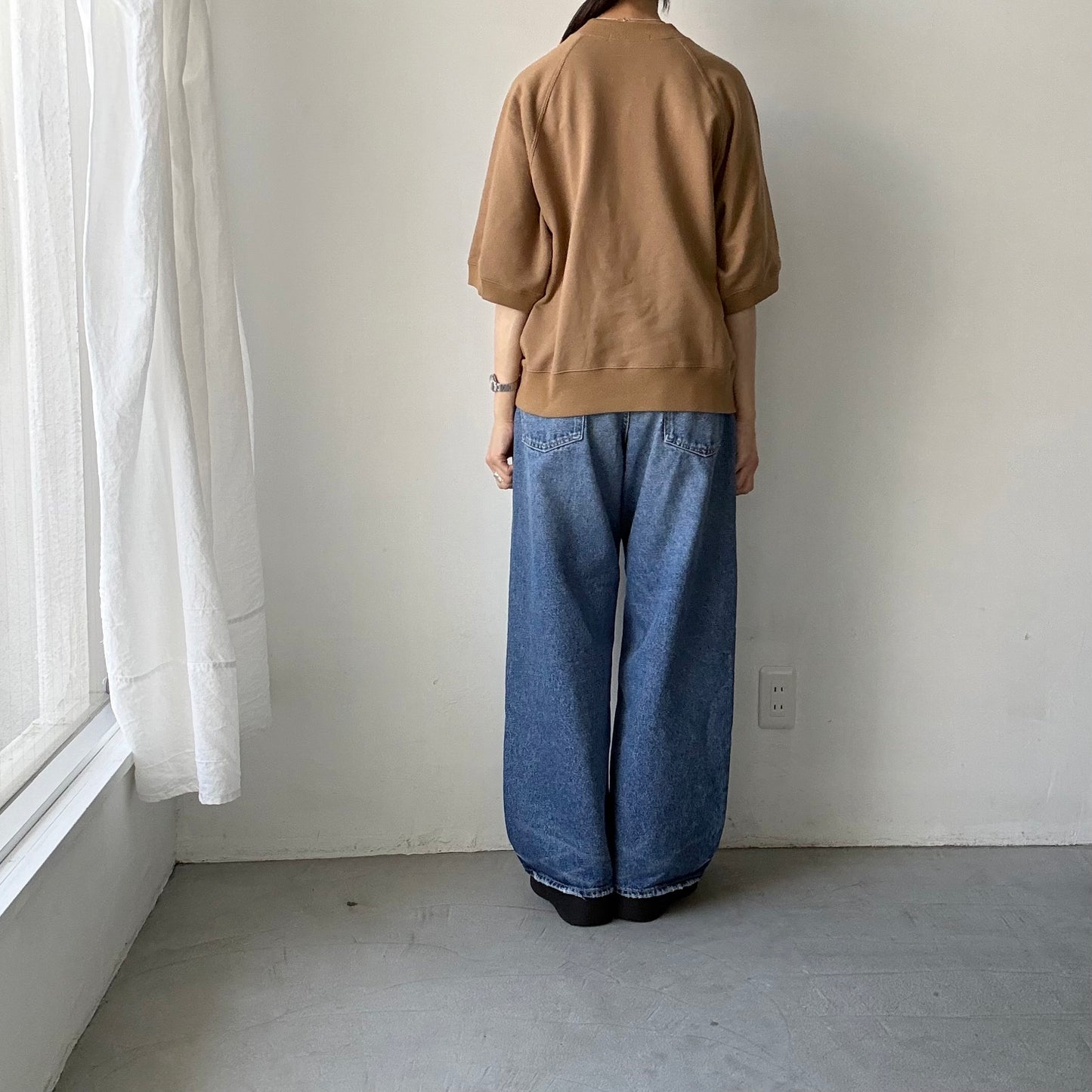 atelier naruse  コットン半袖スウェットシャツ　キャメル