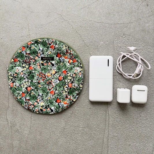 R&D.M.Co  ワイルドベリーフィールドリップストップサークルポーチ