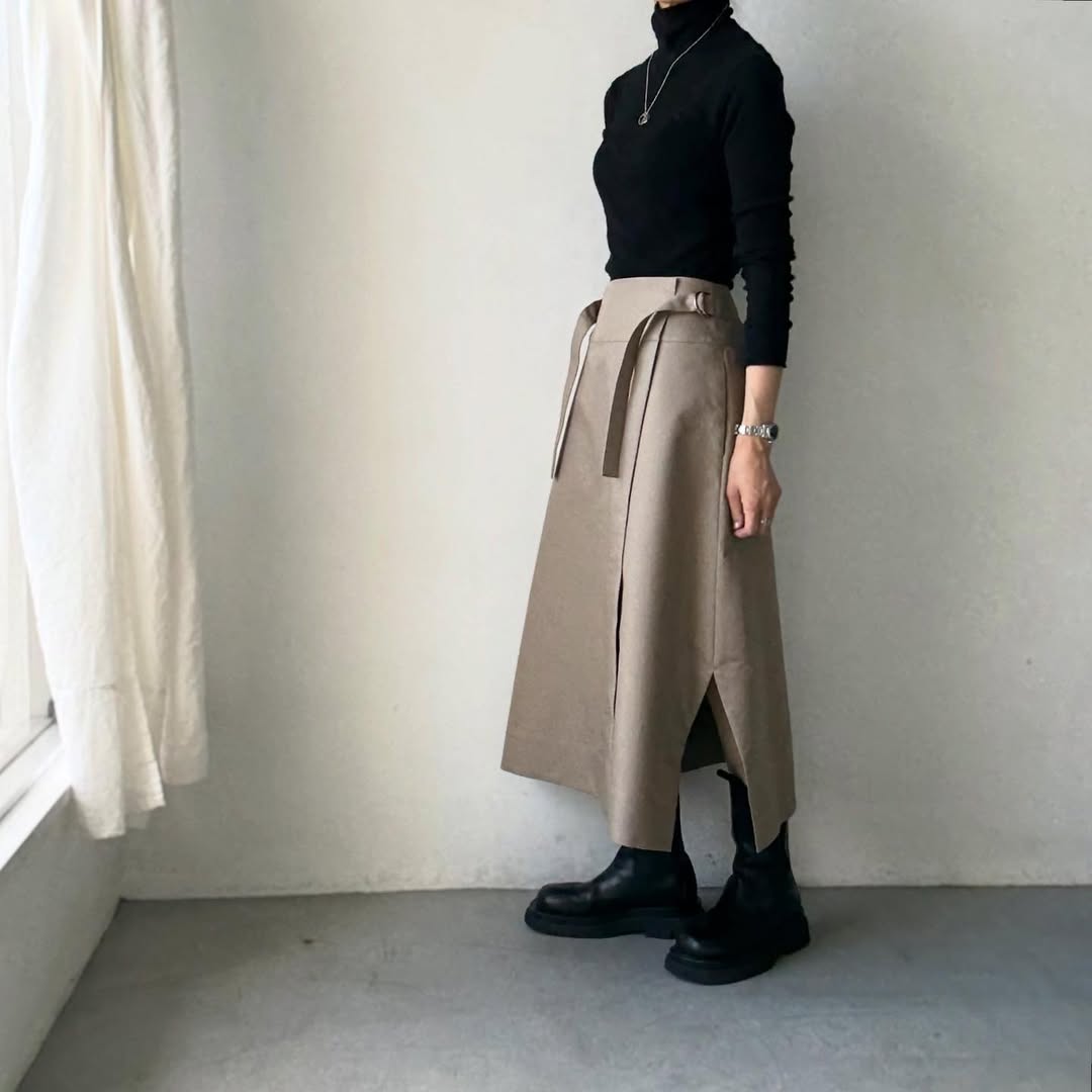 TENNE HANDCRAFTED MODERN ラップスカート　カーキ