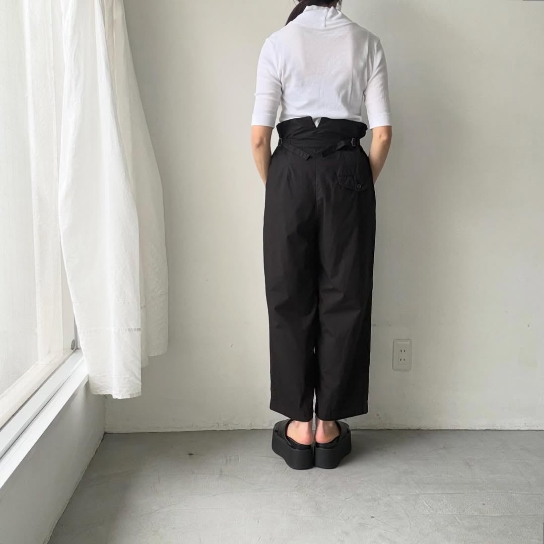ゴーシュ  タイプライターサイドアジャストワイドパンツ