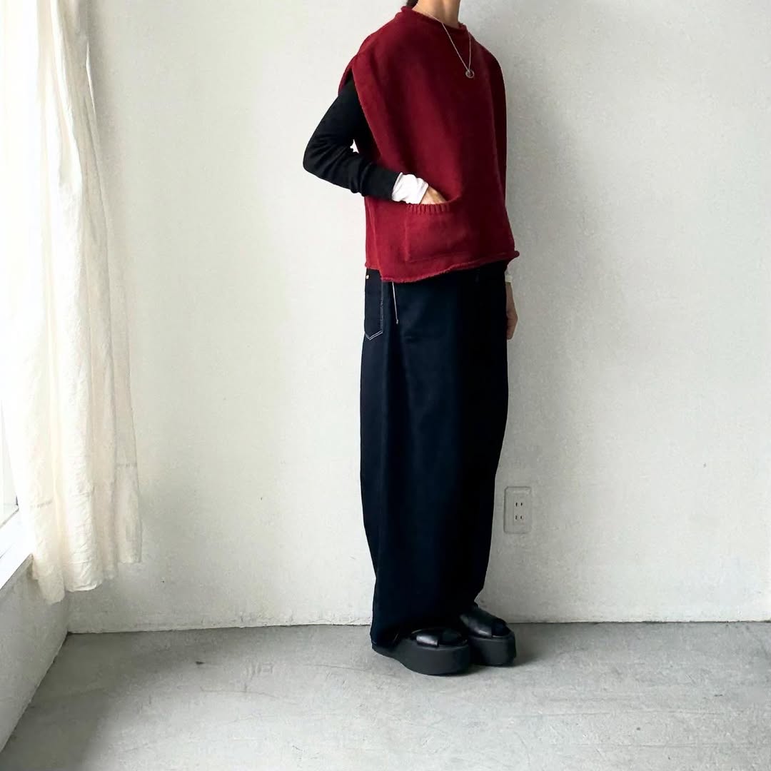 atelier d'antan Rude ウールニットベスト　ダークレッド