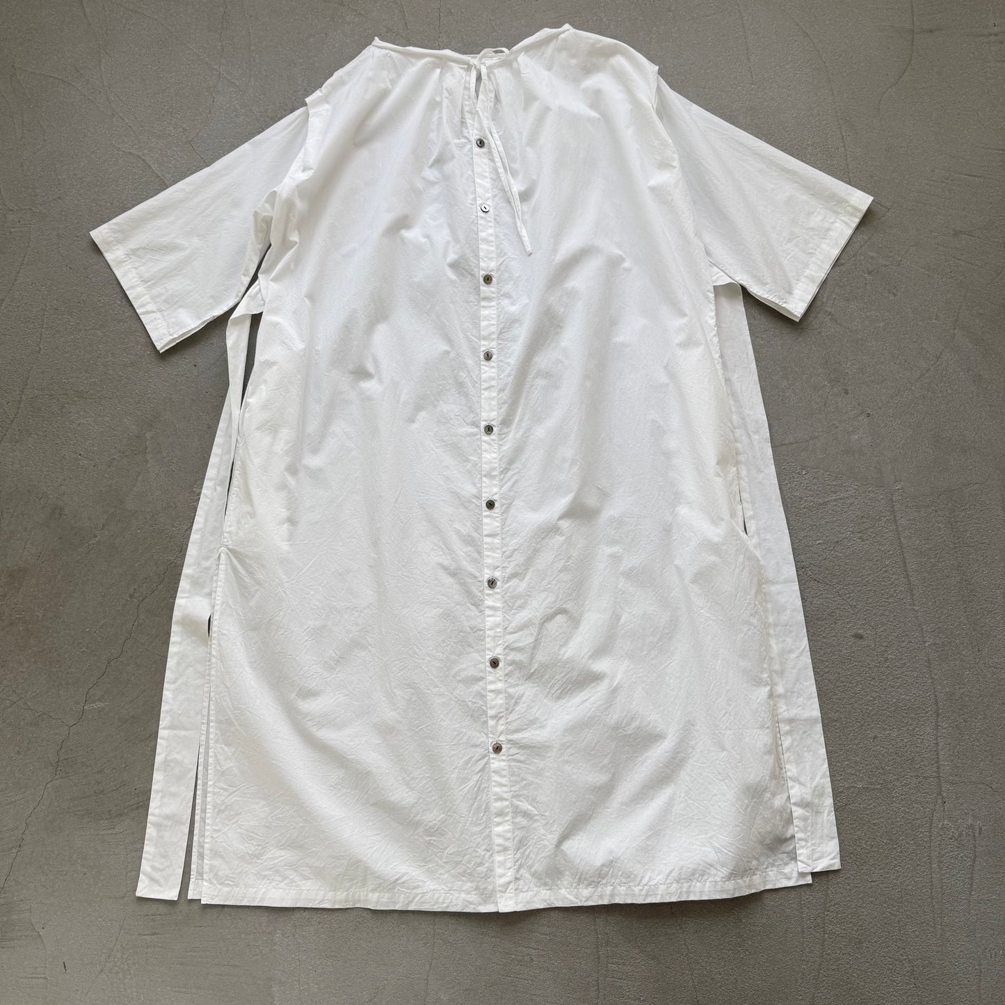 ayanoguchiaya　フリップロングシャツドレス　ホワイト