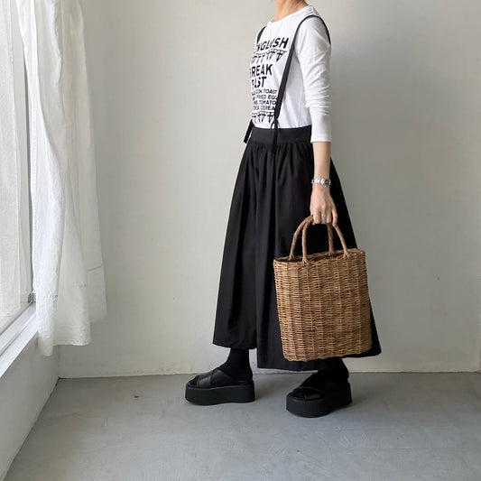 atelier naruse  コットンサスペンダースカート