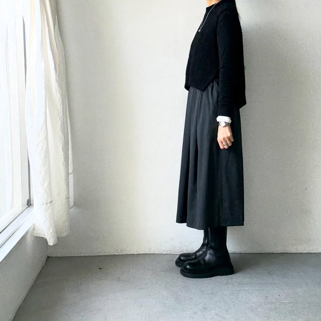 Linenya  ウールタックスカート