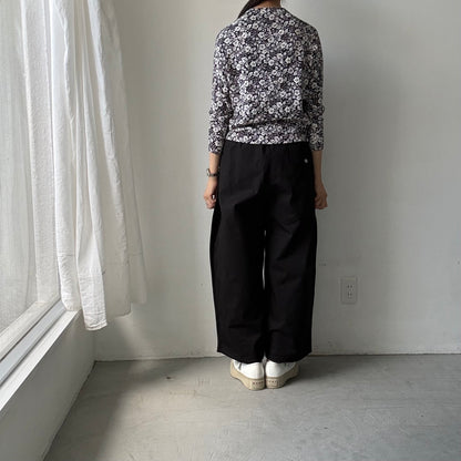 ゴーシュ  オーガニックダックコットンストレートラインパンツ