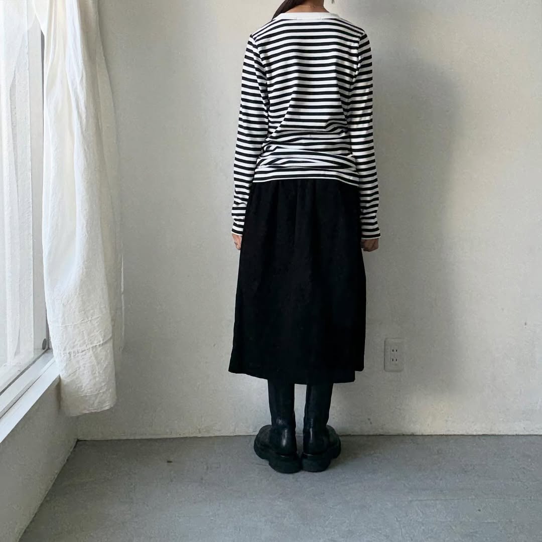 R&D.M.Co 裏起毛ボーダークルーネック長袖Tシャツ　ホワイト×ブラック