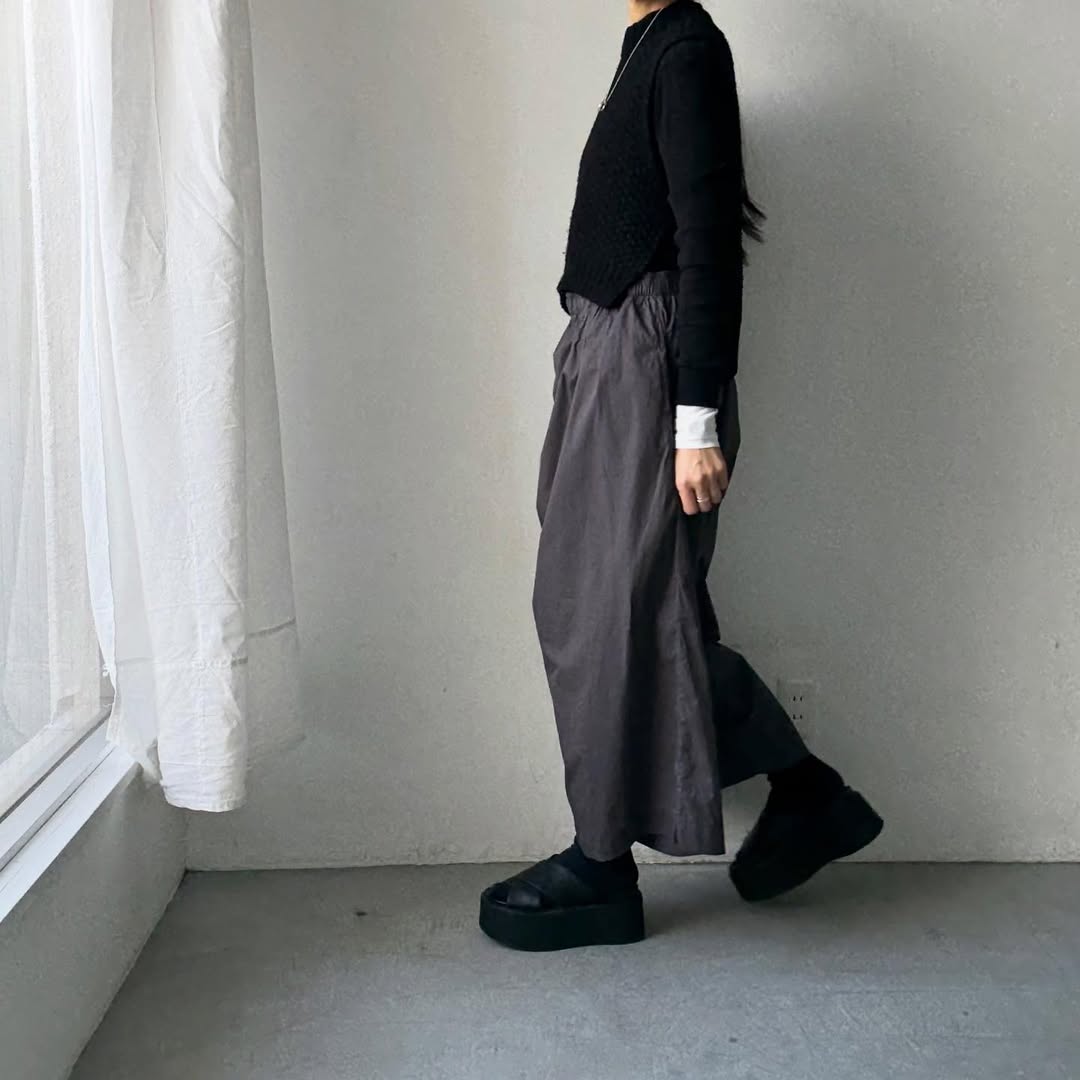 jujudhau  デッドストックコットンワイドパンツ　グレー