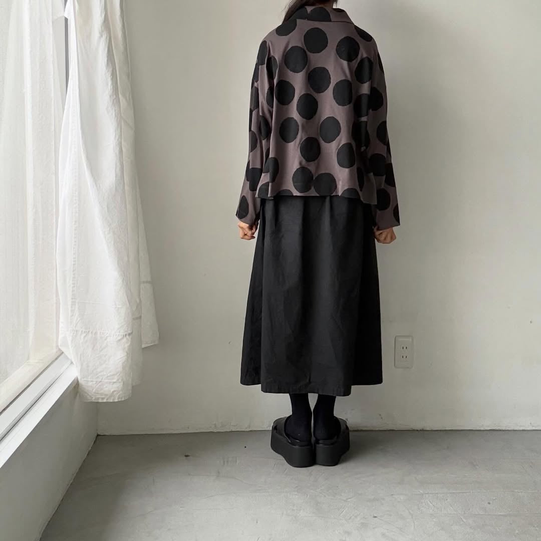 atelier naruse  コットンカットソー水玉ブラウス　ブラウン×ブラック