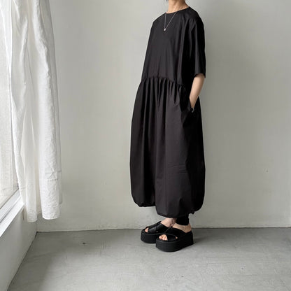 TENNE HANDCRAFTED MODERN バルーンドレス　ブラック