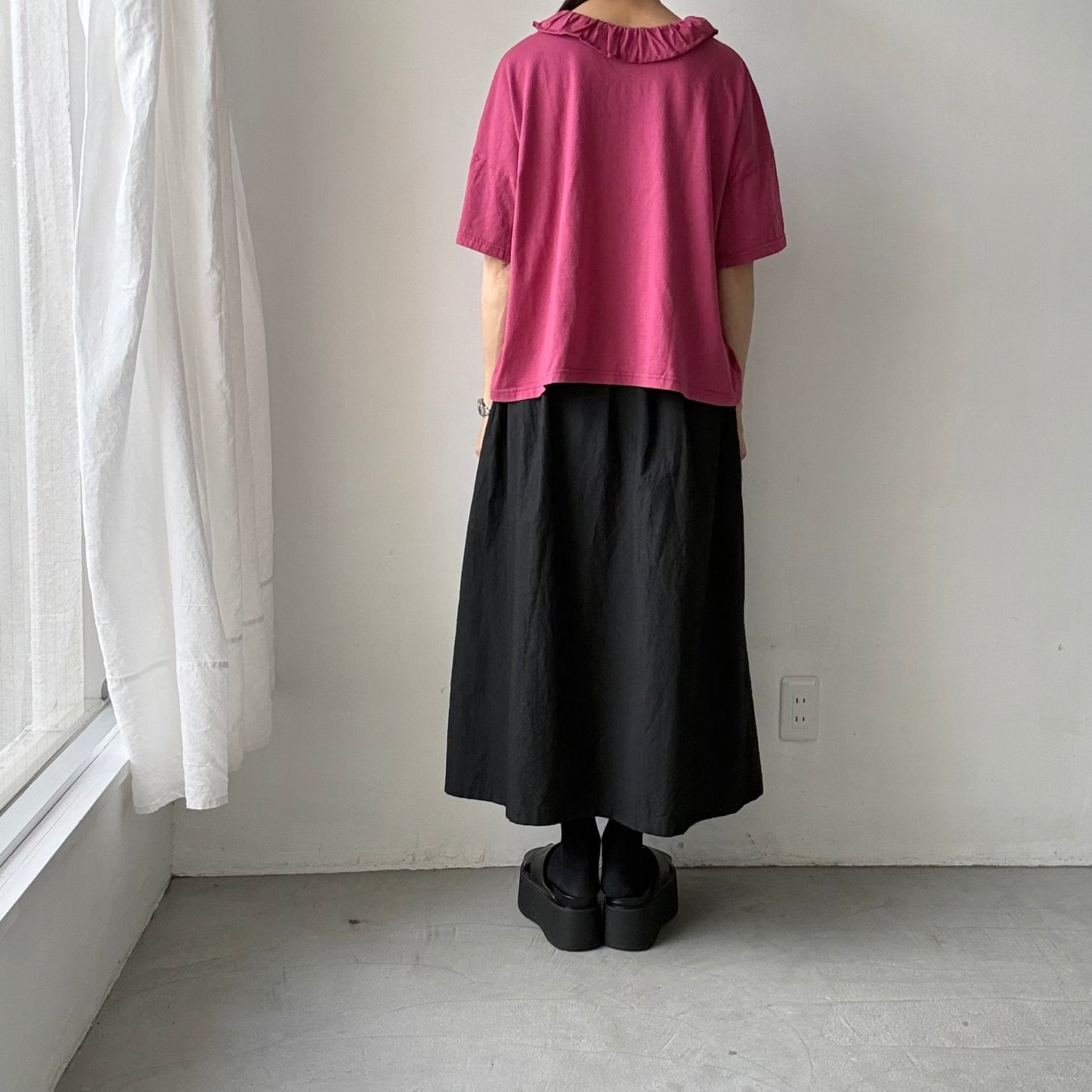 homspun 天竺フリルカラー半袖プルオーバー　ワイン