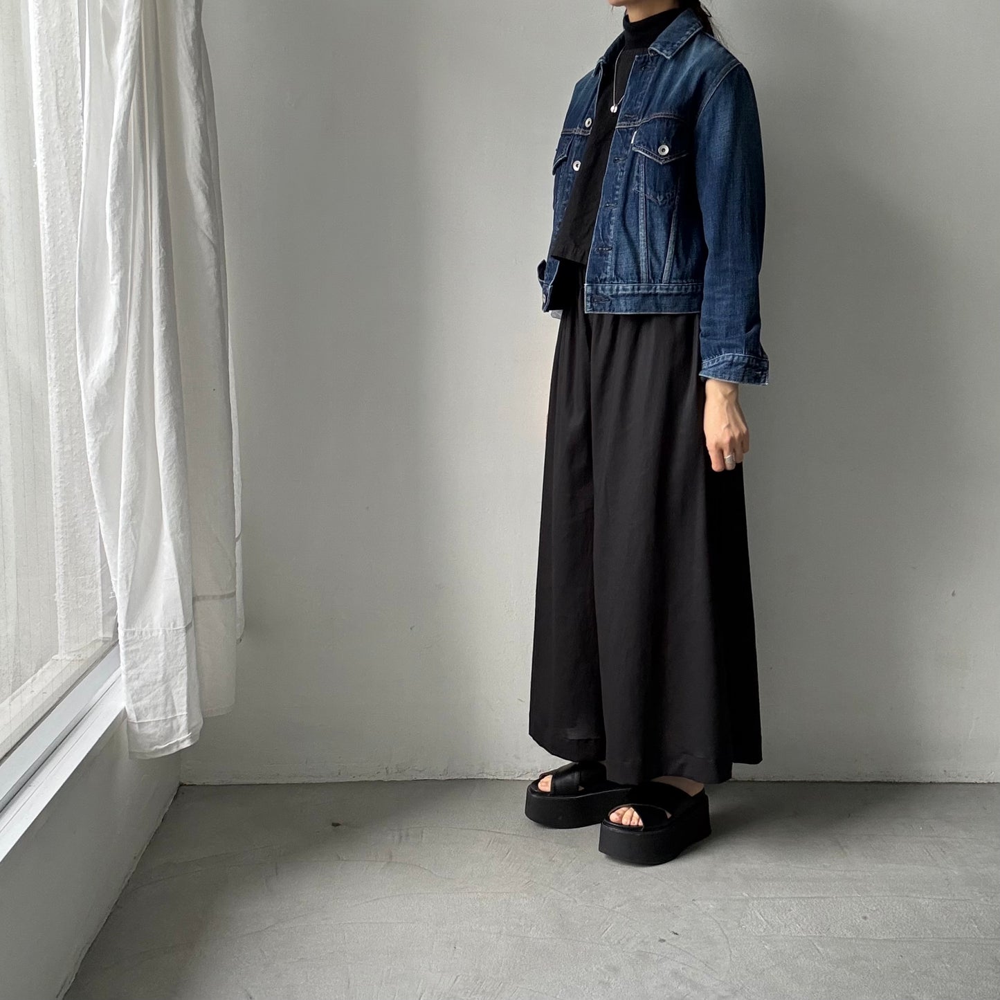 dui jujudhau ワイドワイドパンツ