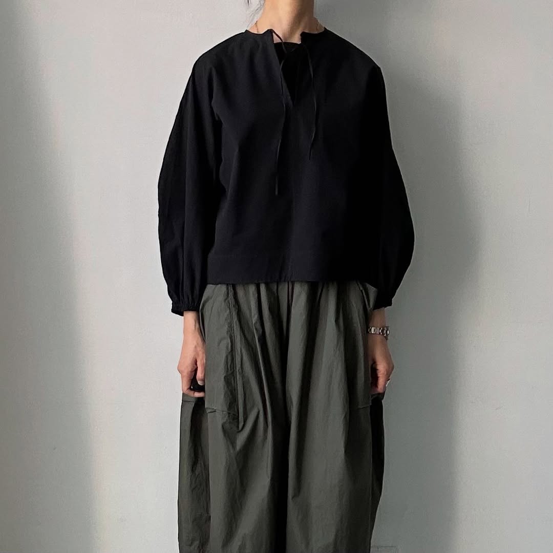TENNE HANDCRAFTED MODERN ボリュームスリーブプルオーバー