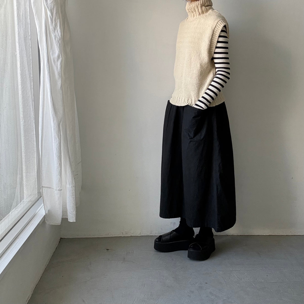 homspun  ネップヤーンタートルベスト　オフ