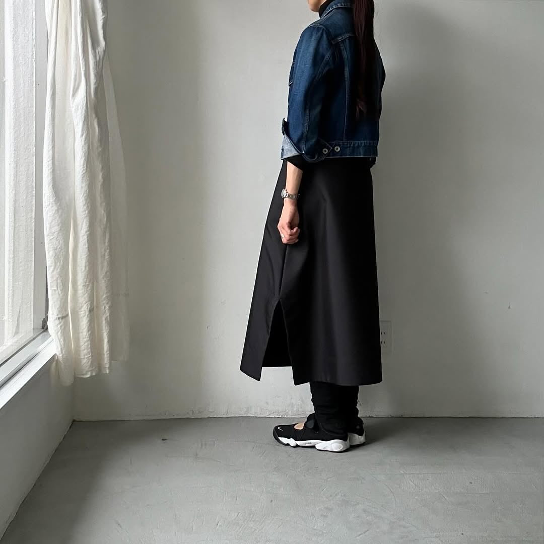 TENNE HANDCRAFTED MODERN ラップスカート　ブラック