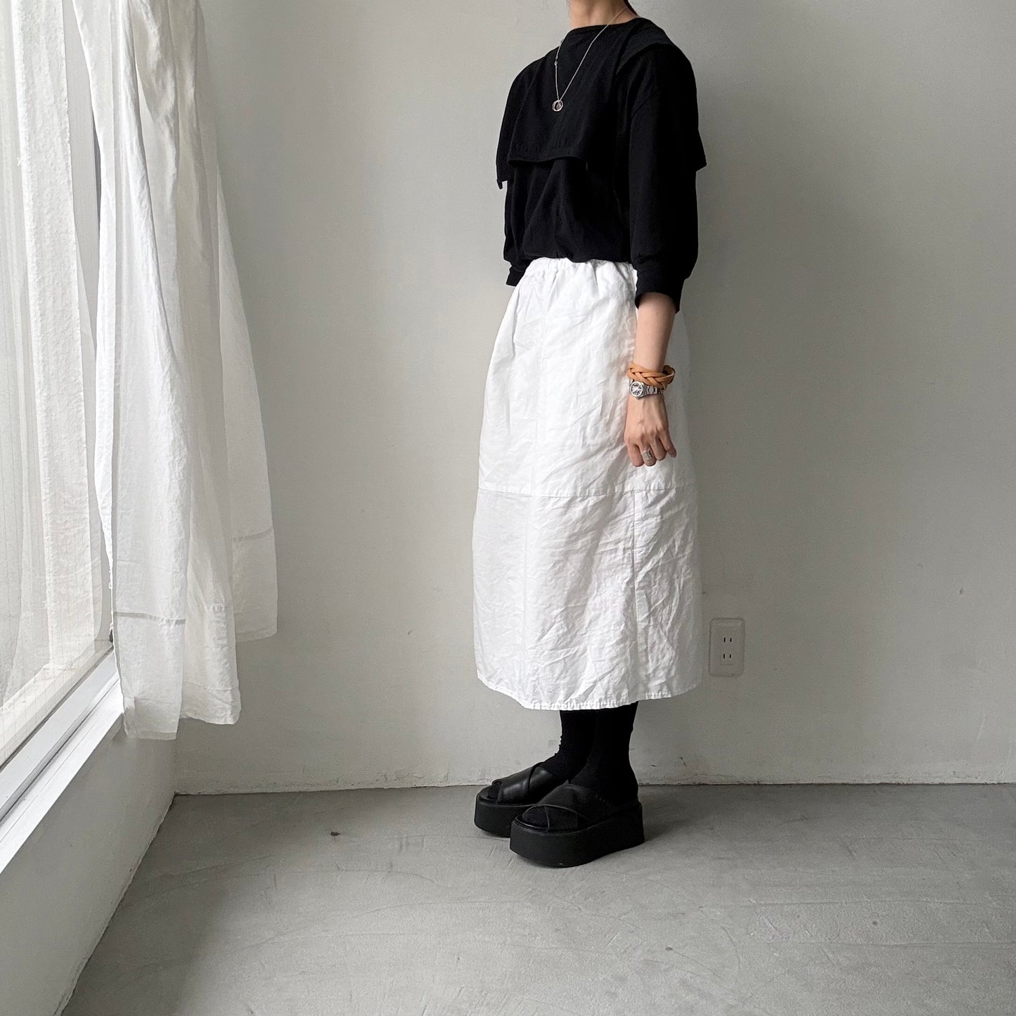 atelier naruse  レザーメッシュバングル　ナチュラル