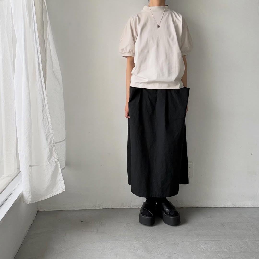 MAGALI コットン天竺ギャザースリーブカットソー　オートミール