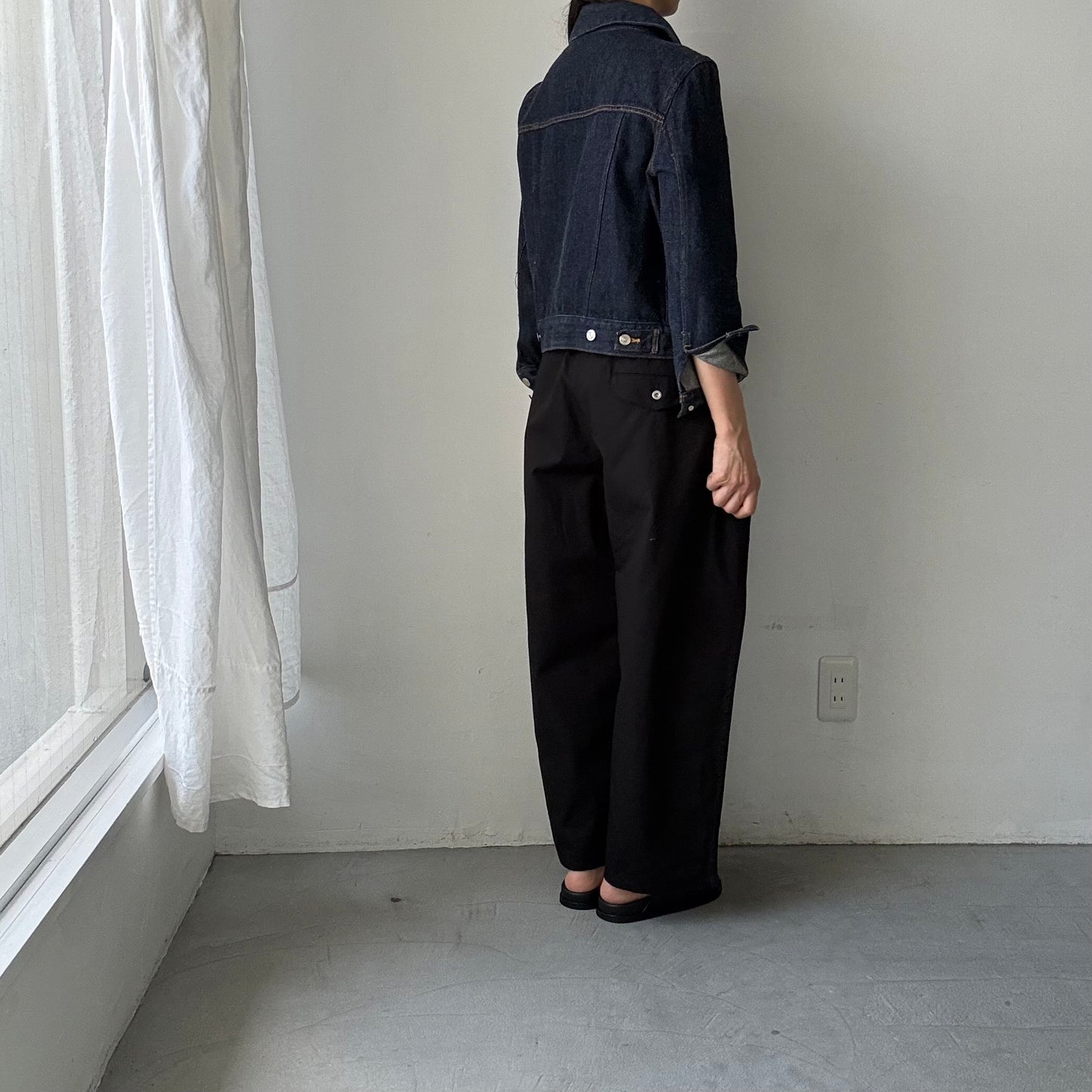 ゴーシュ  オーガニックダックコットンストレートラインパンツ