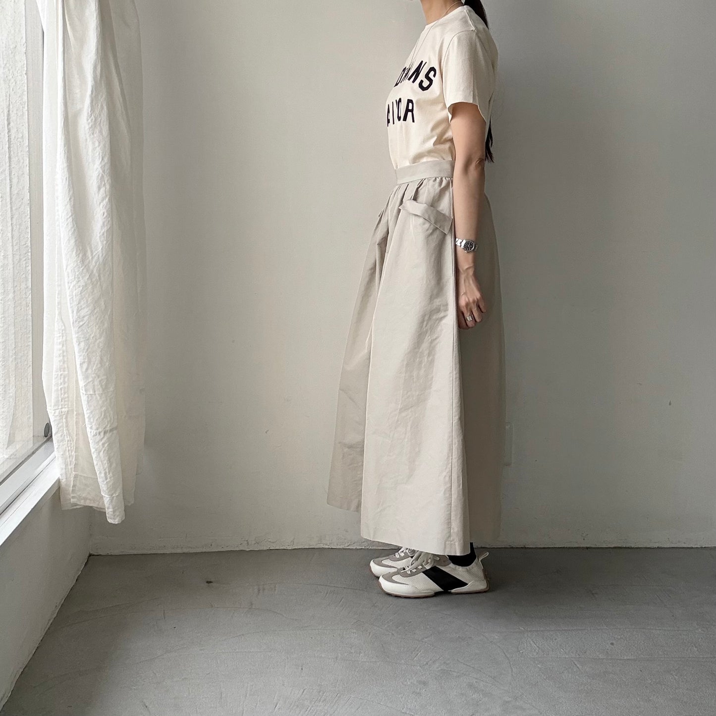 OLDMANS TAILOR OMTフロッキープリントロゴ半袖Tシャツ