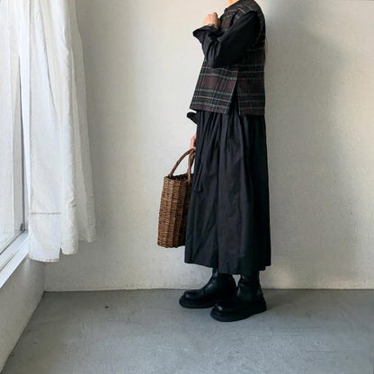 R&D.M.Co  ウール タータンチェックボタンビブ