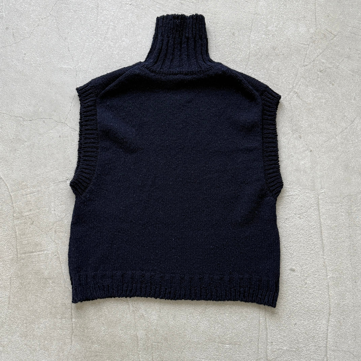 homspun  ネップヤーンタートルベスト　ブラック