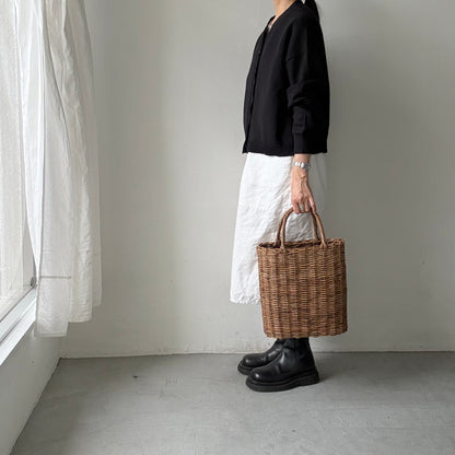 atelier naruse  コットンウールVネックニットカーディガン　ブラック