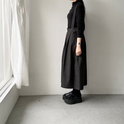 MAGALI キャンバスコットンリネンサスペンダースカート　ブラック