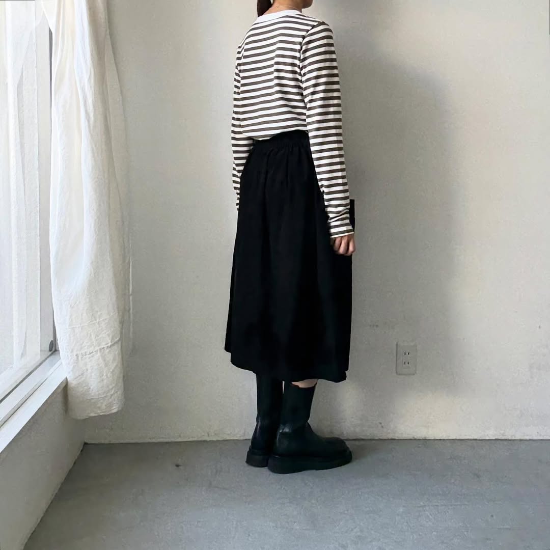 R&D.M.Co 裏起毛ボーダークルーネック長袖Tシャツ　ホワイト×カーキ