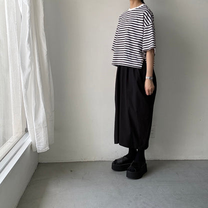 atelier naruse  コットンボーダー半袖カットソー　チャコール