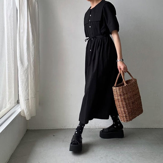 MAGALI 天日干しコットンスクエアカラーワンピース　ブラック