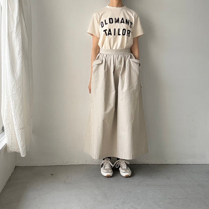 OLDMANS TAILOR OMTフロッキープリントロゴ半袖Tシャツ