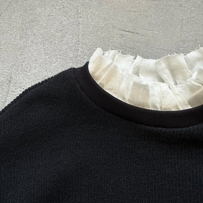 MAGALI クォーターニットフリルプルオーバー