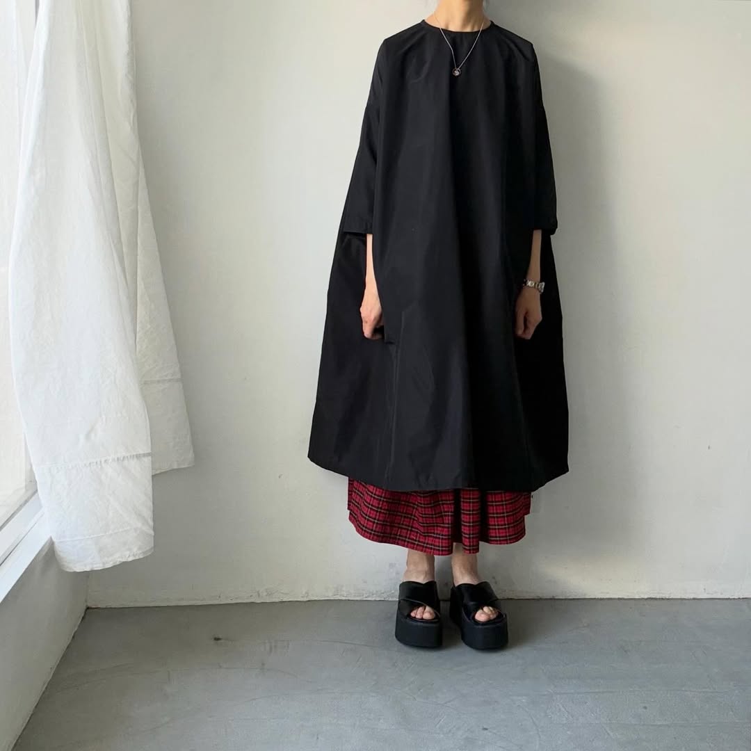 R&D.M.Co  タフタプルオーバードレス