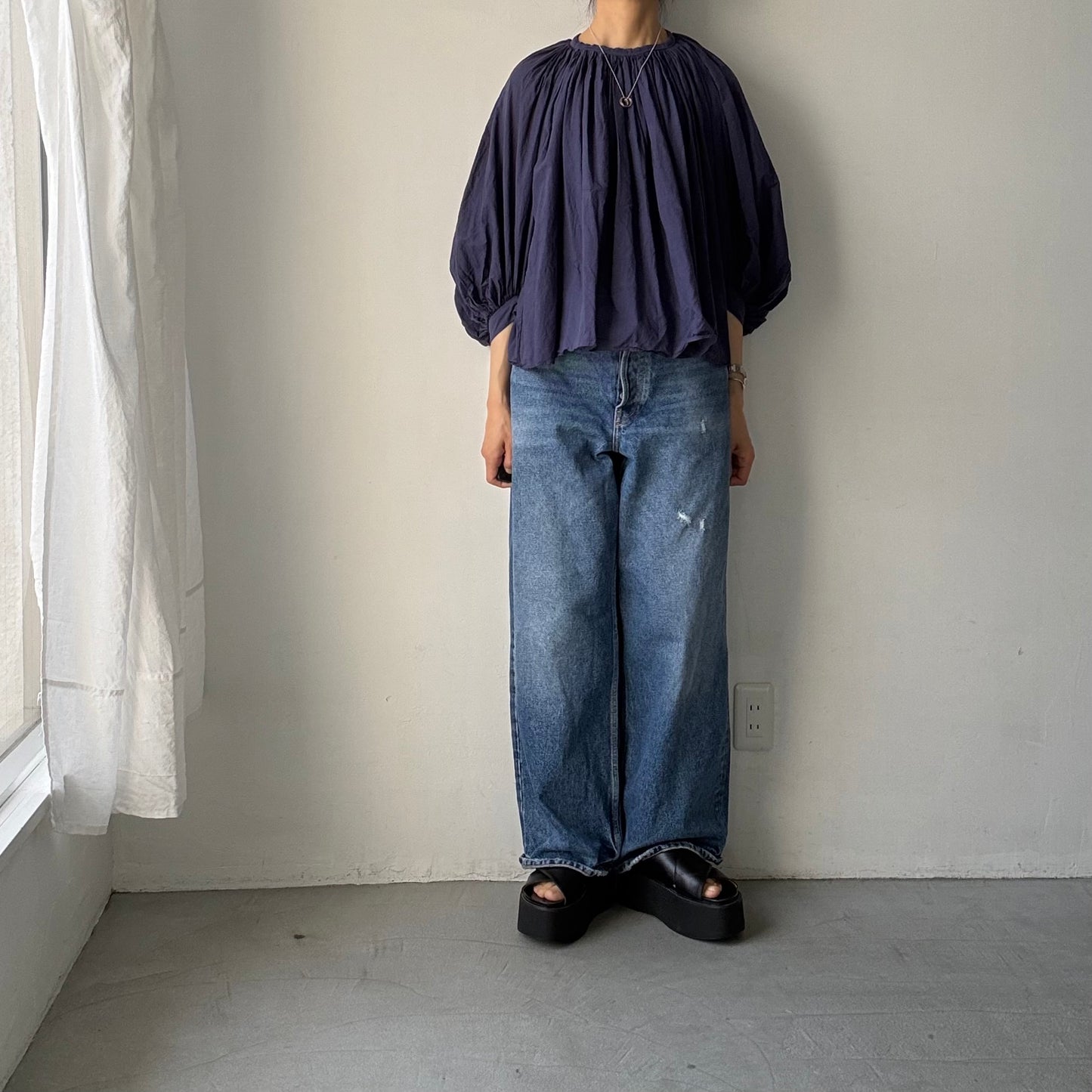 R&D.M.Co ガーメントダイカディギャザースモック　ダークブルー