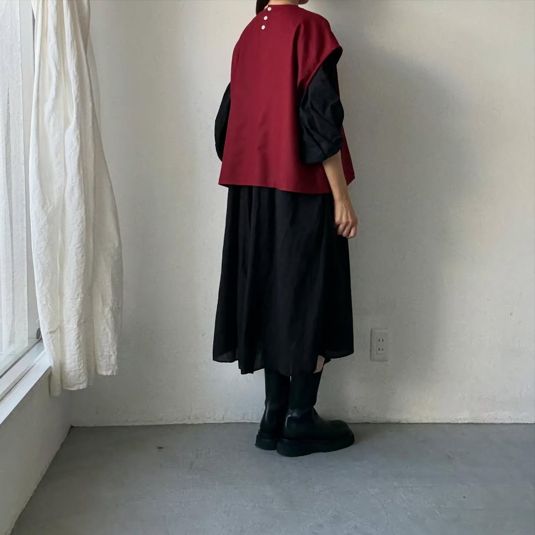 Linenya  ウール混ベスト　レッド
