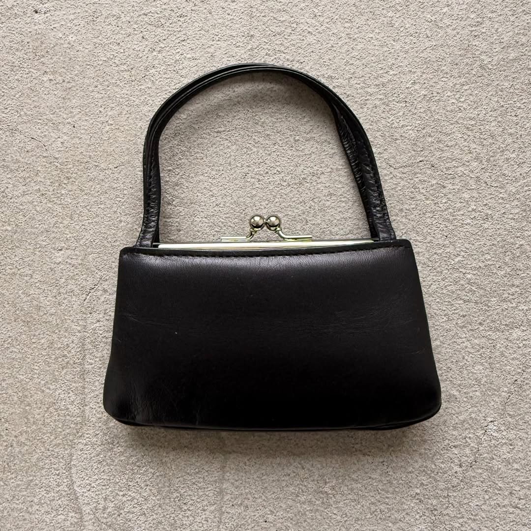 松野屋　持ち手付きがま口財布