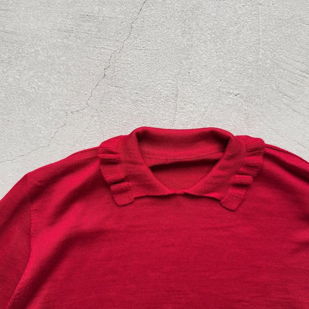 cion  ウールフリルカラーポロニット　レッド