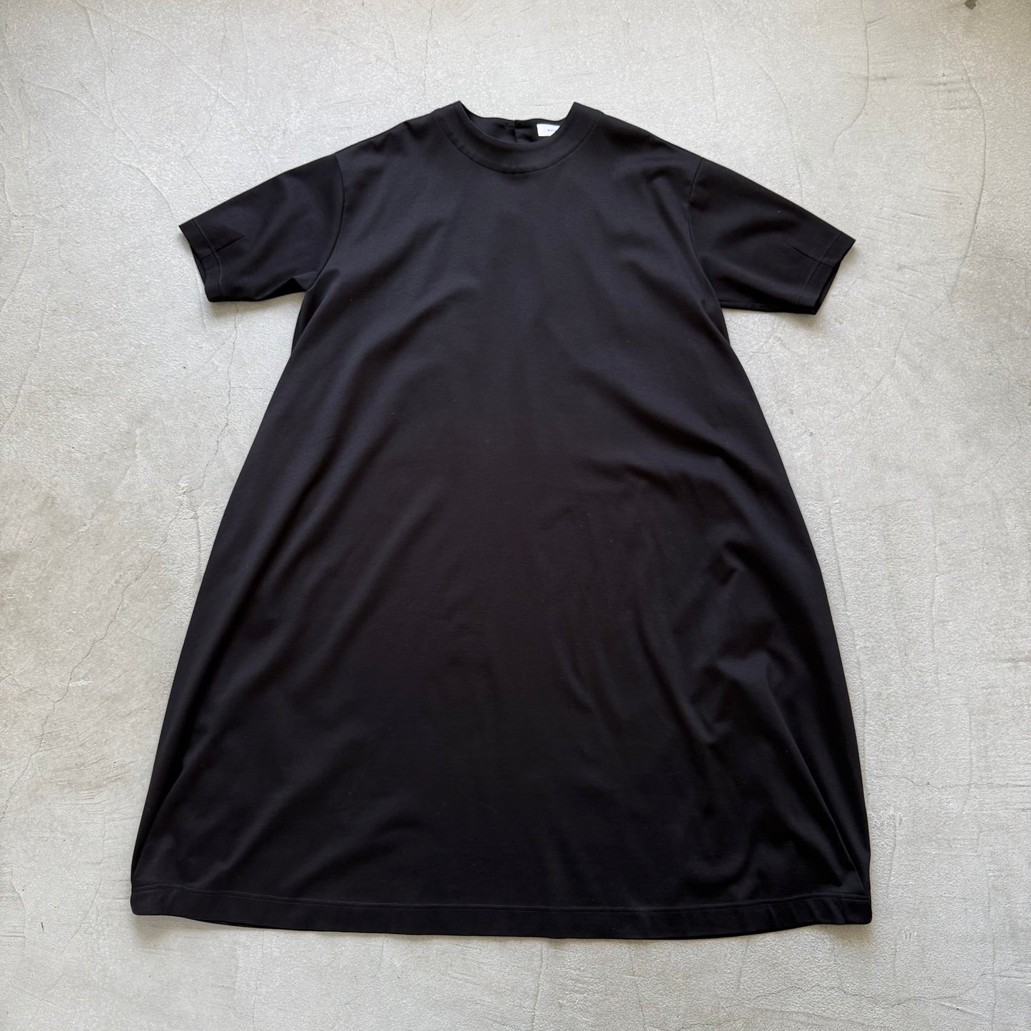 atelier naruse  コットンカットソーコクーンワンピース　ブラック