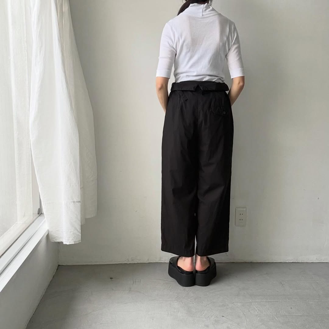 ゴーシュ  タイプライターサイドアジャストワイドパンツ